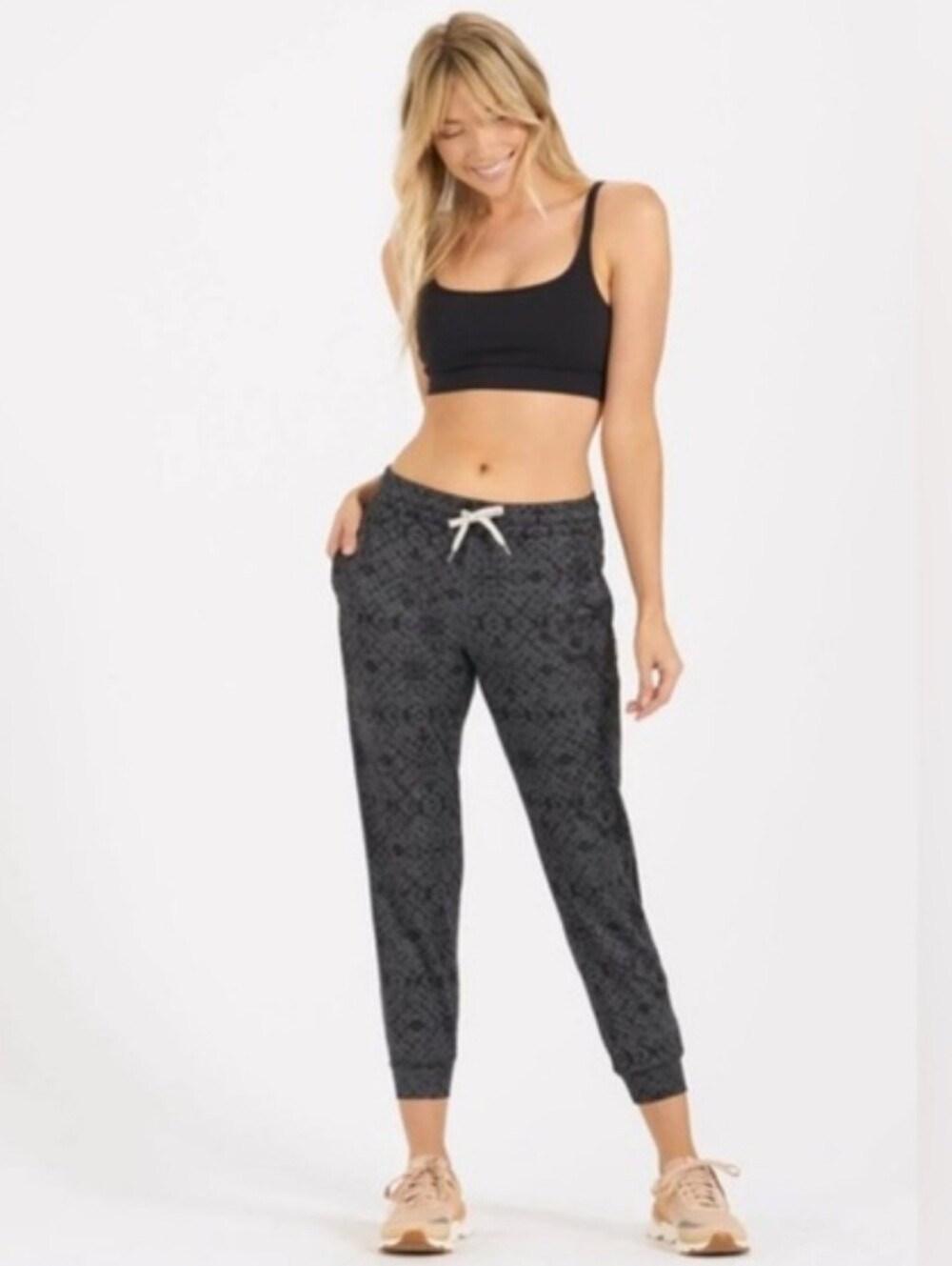 Vuori Womens Charcoal Shibori Gray DreamKnit Performance Jogger Size X-Large